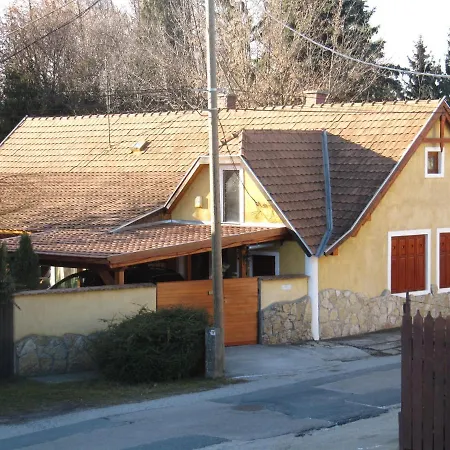 Belloapartamento Haz Balatonkenese, 800m, Jakuzzi
