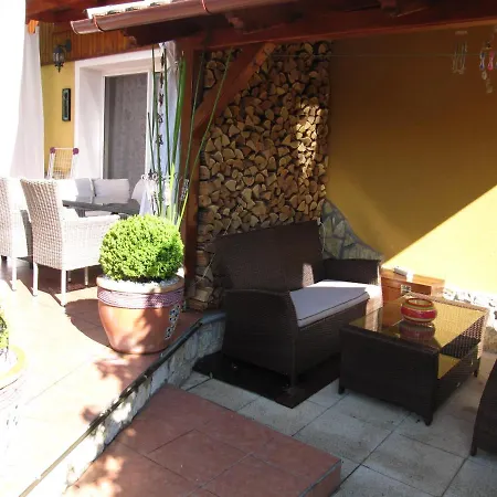 Belloapartamento Haz Balatonkenese, 800m, Jakuzzi