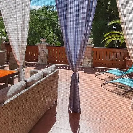 Lejlighed Belloapartamento Haz Balatonkenese, 800m, Jakuzzi Balatonkenese