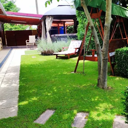 Belloapartamento Haz Balatonkenese, 800m, Jakuzzi Daire